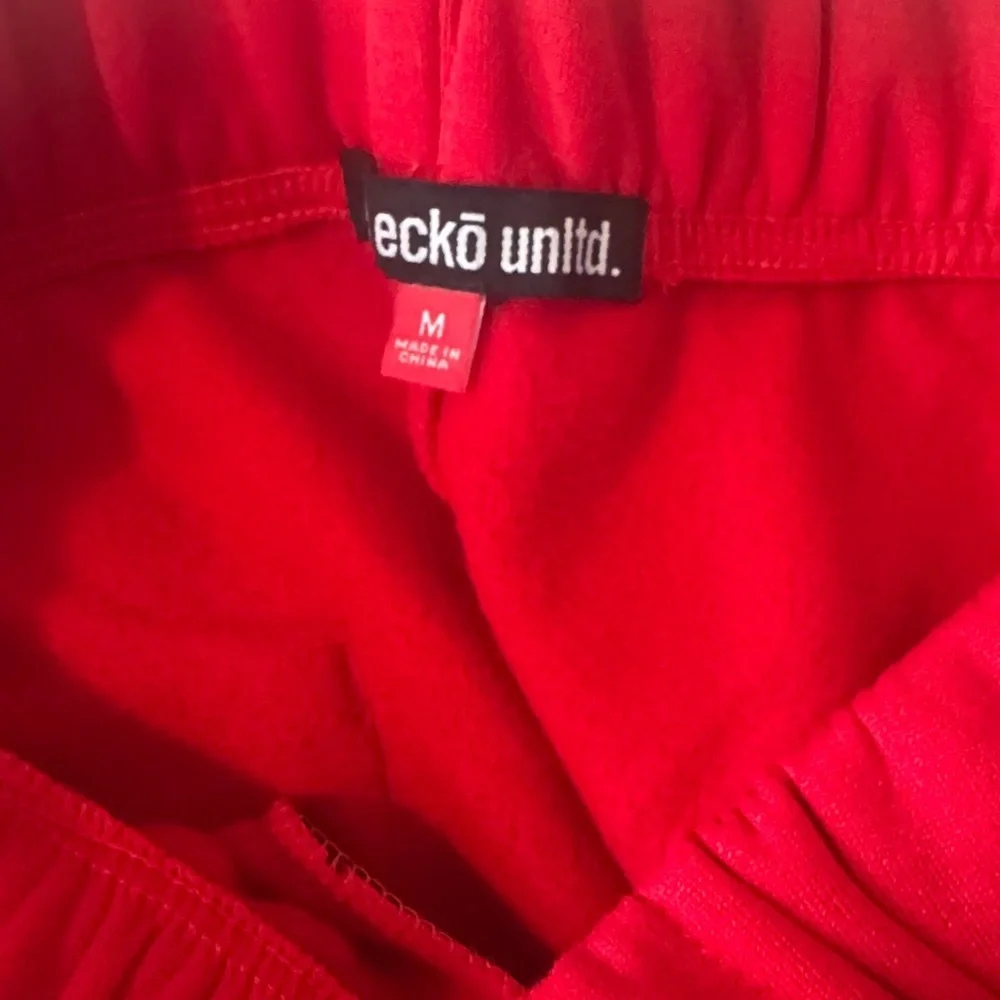 Ecko Unlimited stylish red